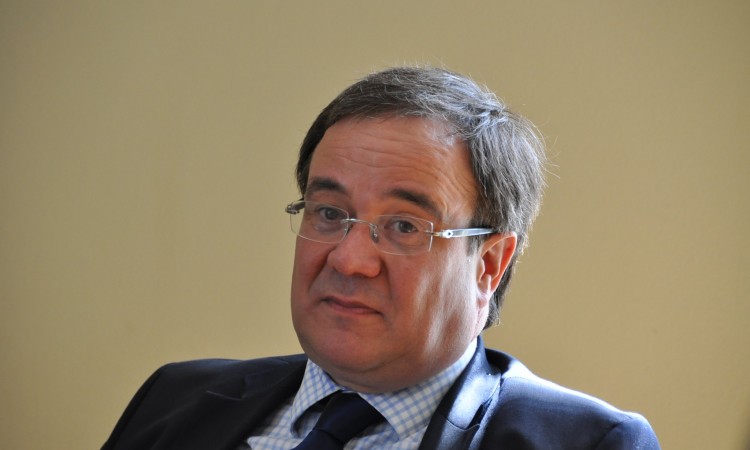 Vodeći kandidat za njemačkog kancelara želi postići kontinuitet vladavine Merkel