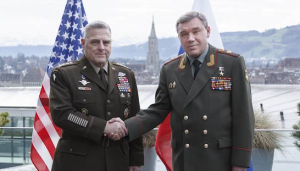 Vodeći ruski i američki generali prvi put razgovarali od maja