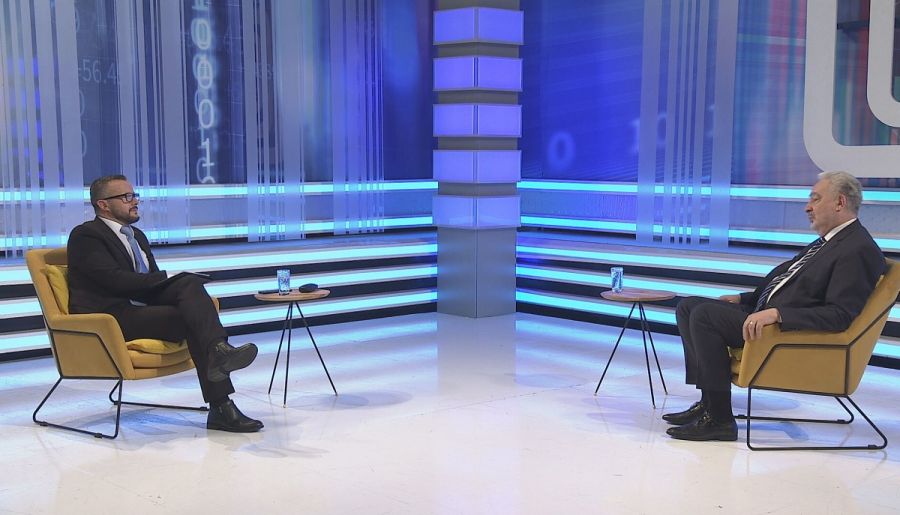 Voditelju pozlilo tokom intervjua s Krivokapićem