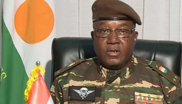 Vođa vojnog udara u Nigeru obećava vratiti državu pod civilnu vlast u roku od tri godine