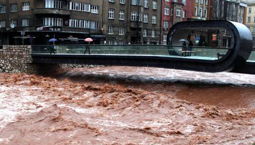 Vodostaj Miljacke u Sarajevu i dalje je visok