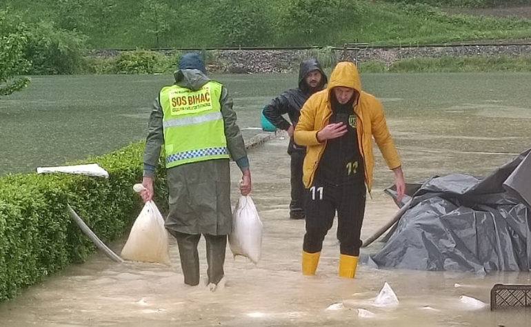 Vodostaj rijeka u USK u porastu: Postavljeno četiri hiljade vreća sa pijeskom 