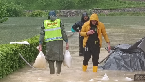 Vodostaj rijeka u USK u porastu: Postavljeno četiri hiljade vreća sa pijeskom