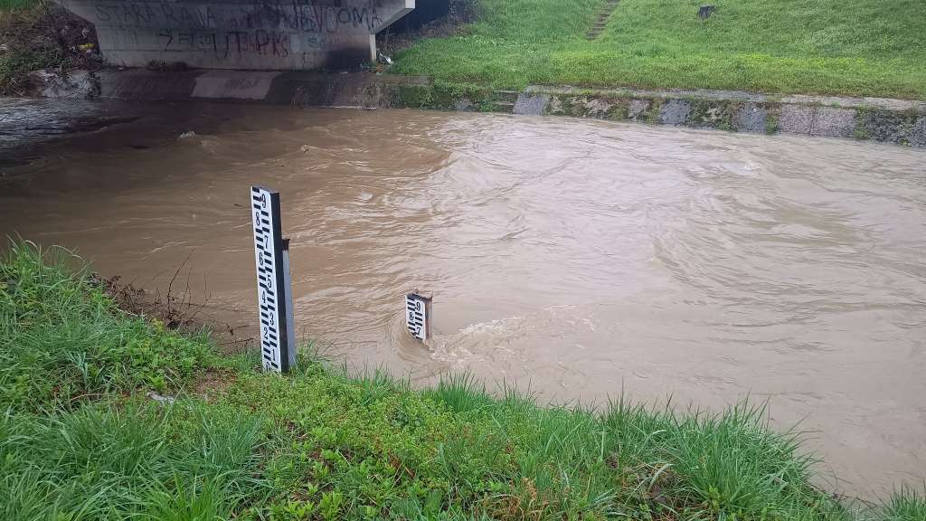 Vodostaj Sane u porastu, opasnost od izlijevanja prijeti tokom noći