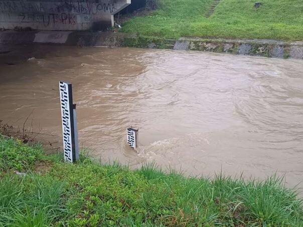 Vodostaj Sane u porastu, opasnost od izlijevanja prijeti tokom noći
