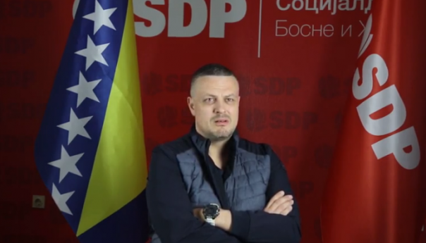 Vojin Mijatović podržao kandidaturu Komšića: On brani građansku BiH