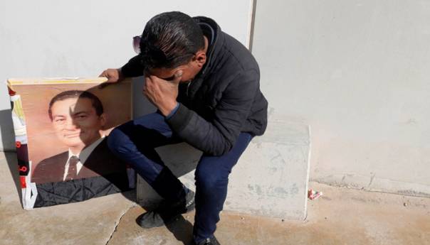 Vojna sahrana za Hosnija Mubaraka i trodonevna nacionalna žalost u Egiptu