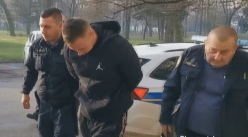 Vojniku koji je pretukao Djeda Mraza u Sl. Brodu mjesec dana pritvora