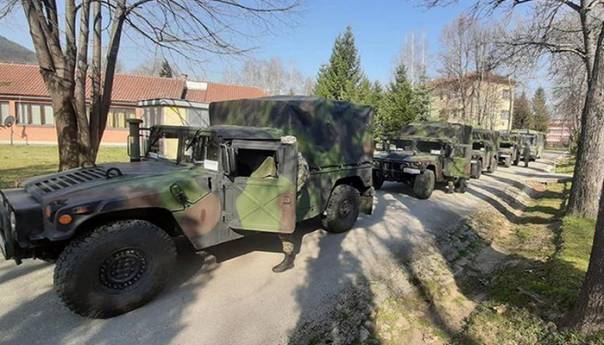 Vojska postavlja šatore na 8 graničnih prelaza, saznali smo koji su