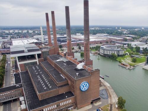 Volkswagen opozvao skoro 100.000 električnih vozila zbog baterija