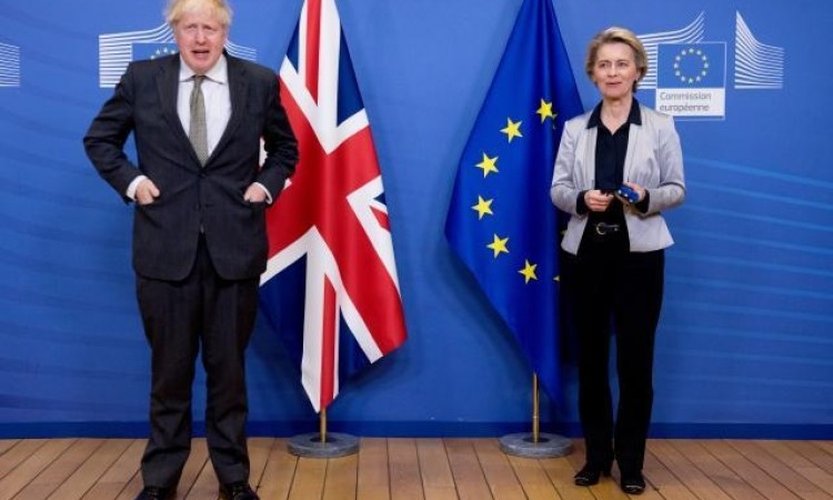 Von der Leyen i Johnson razgovarali o Brexitu i koronavirusu