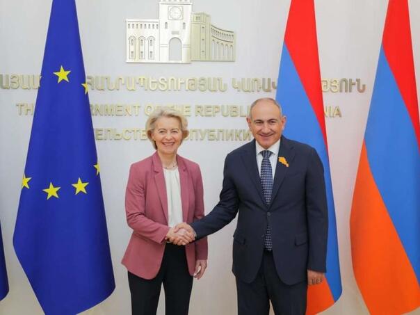 Von der Leyen i Kos sastale se s armenskim predsjednikom Pašinjanom