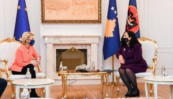 Von der Leyen se sastala sa Osmani i Kurtijem
