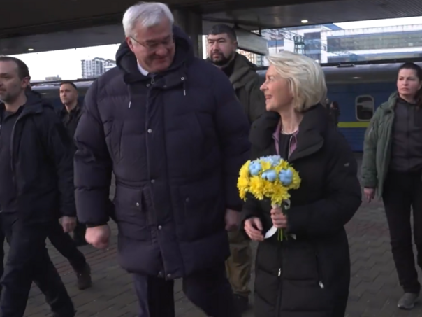 Von der Leyen stigla u Ukrajinu kako bi obilježila četiri godine od ruske invazije