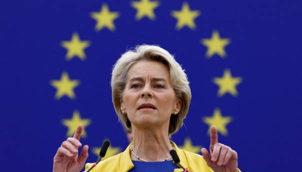 Von der Leyen: Svijet ne smije gubiti vrijeme već mora početi obnavljati Ukrajinu