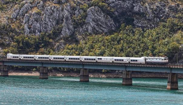 Voz na liniji Sarajevo - Ploče ponovo saobraća od 1. jula