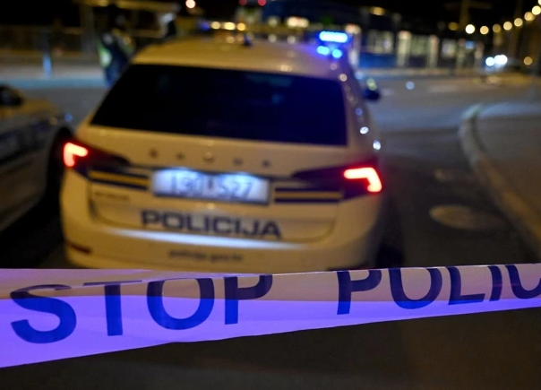Vozač automobila i dvoje djece poginuli u nesreći kod Đakova