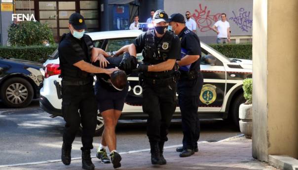 Vozač i suvozač terenca koji je usmrtio pješaka predati u Tužilaštvo