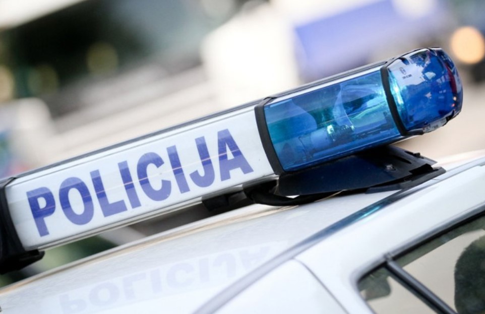 Vozač smrtno stradao u slijetanju s ceste u Ševaš njivama