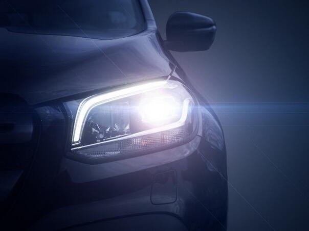 Vozači se sve više žale na LED farove: Mnogi žmire kad ih zaslijepe svjetla