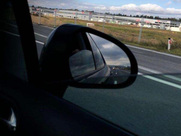 Vozili skoro 100 kilometara, pa shvatili da im je sin mrtav