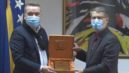 Vrbanjac uručio 'Plaketu Merhameta' gradonačelniku Imamoviću