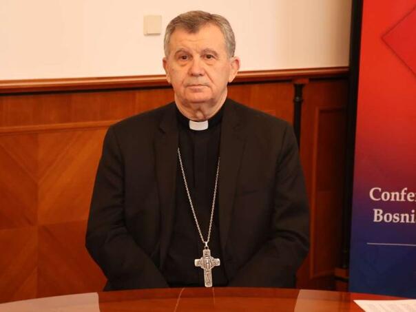 Vrhbosanski nadbiskup Tomo Vukšić čestitao ramazanski Bajram