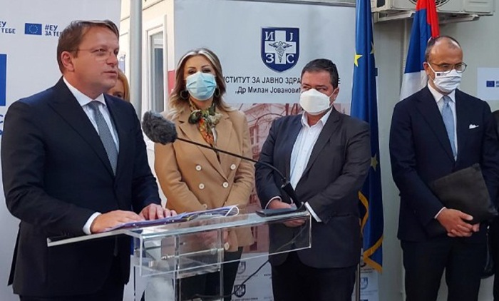 Várhelyi: EU će isporučiti više od pola miliona cjepiva Zapadnom Balkanu