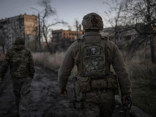 Vrhovni komandant Zelenskog potvrdio: Ukrajinske trupe se povukle iz nekih sela