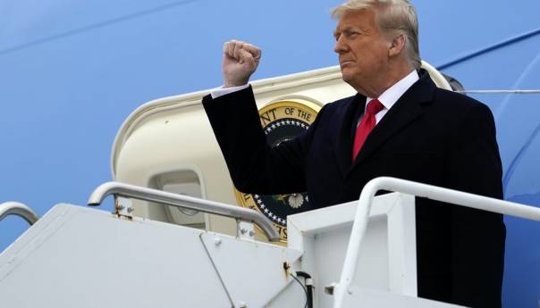 Vrhovni sud odbacio tužbe protiv Trumpa