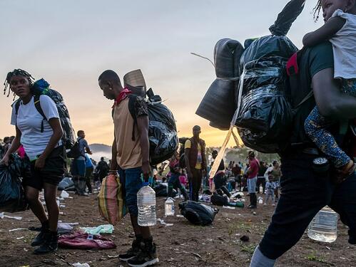 Vrhovni sud SAD-a ukinuo zabranu slanja migranata u zemlje iz kojih ne dolaze