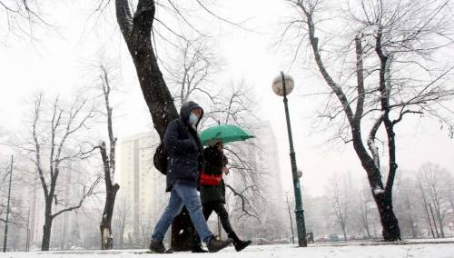 Vrhunac hladnog vala u utorak, od sredine sedmice temperature u porastu