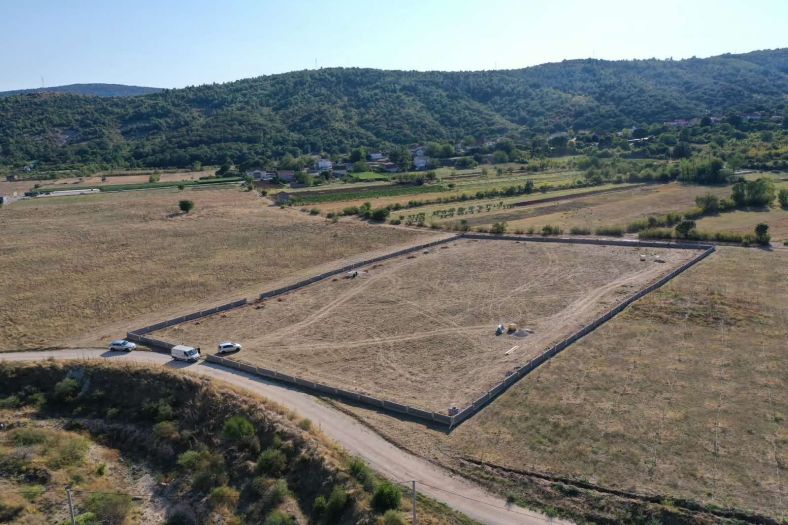 Vrijedan podvig: Stočani za dan završili zid oko harema
