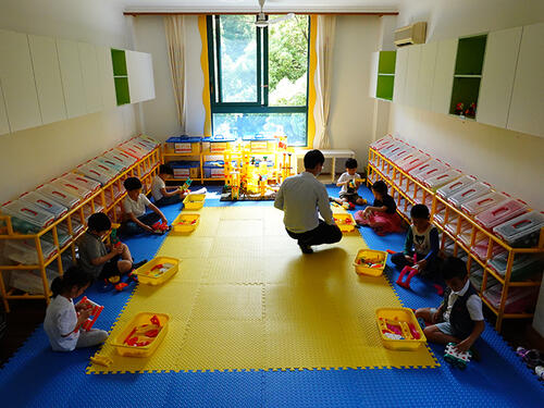 Vrtići u Kini se pretvaraju u rekreativne centre za starije ljude