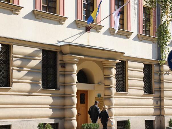 VSTV donio odluku, tužiteljici smanjena plata zbog neprovođenja istrage