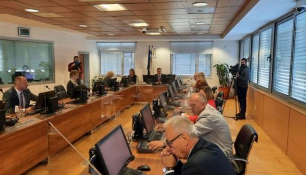 VSTV neće razmatrati niti se oglašavati o zaključcima NSRS