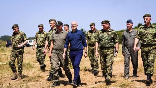 Vučević: Kosovo naoružava snage i krši rezoluciju UN-a