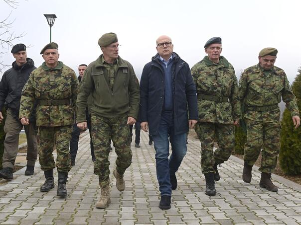 Vučević: Ne odustajemo od inicijative za uvođenje obaveznog vojnog roka