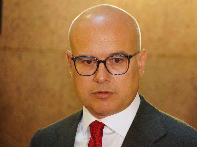 Vučević pozitivan na virus korona, otkazao sve sastanke i posjete