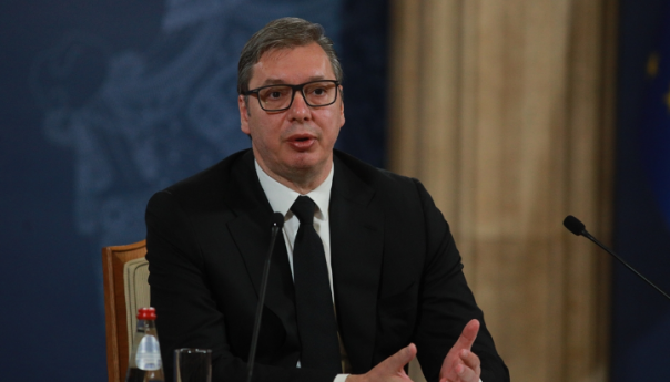 Vučić američkim senatorima: Hapšenje Milenkovića provokacija i zločin