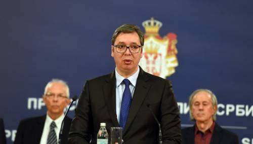 Vučić: Biće formirana dva krizna štaba u borbi protiv korone