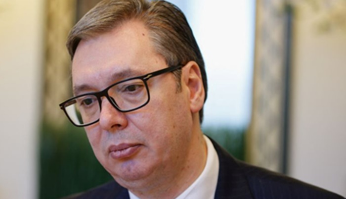 Vučić: Borba se nastavlja i intenzivira, jer predaja nije opcija