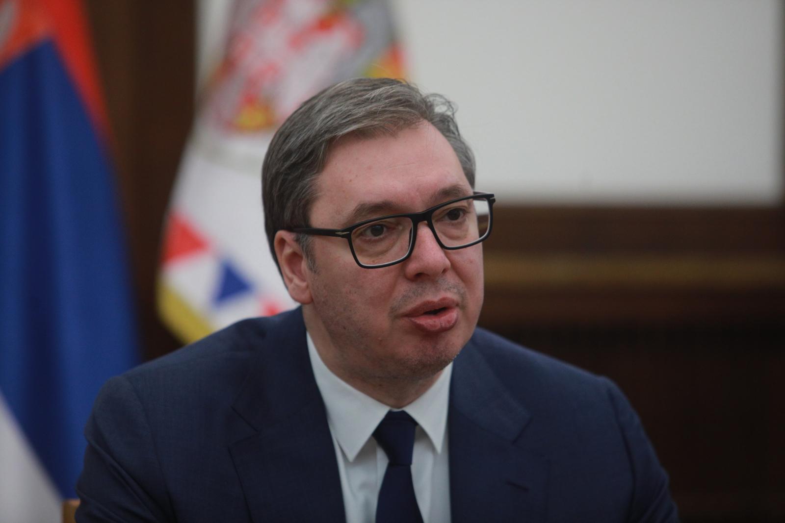 Vučić: Čime je zaprijećeno? Ne pada nam na pamet da prijetimo