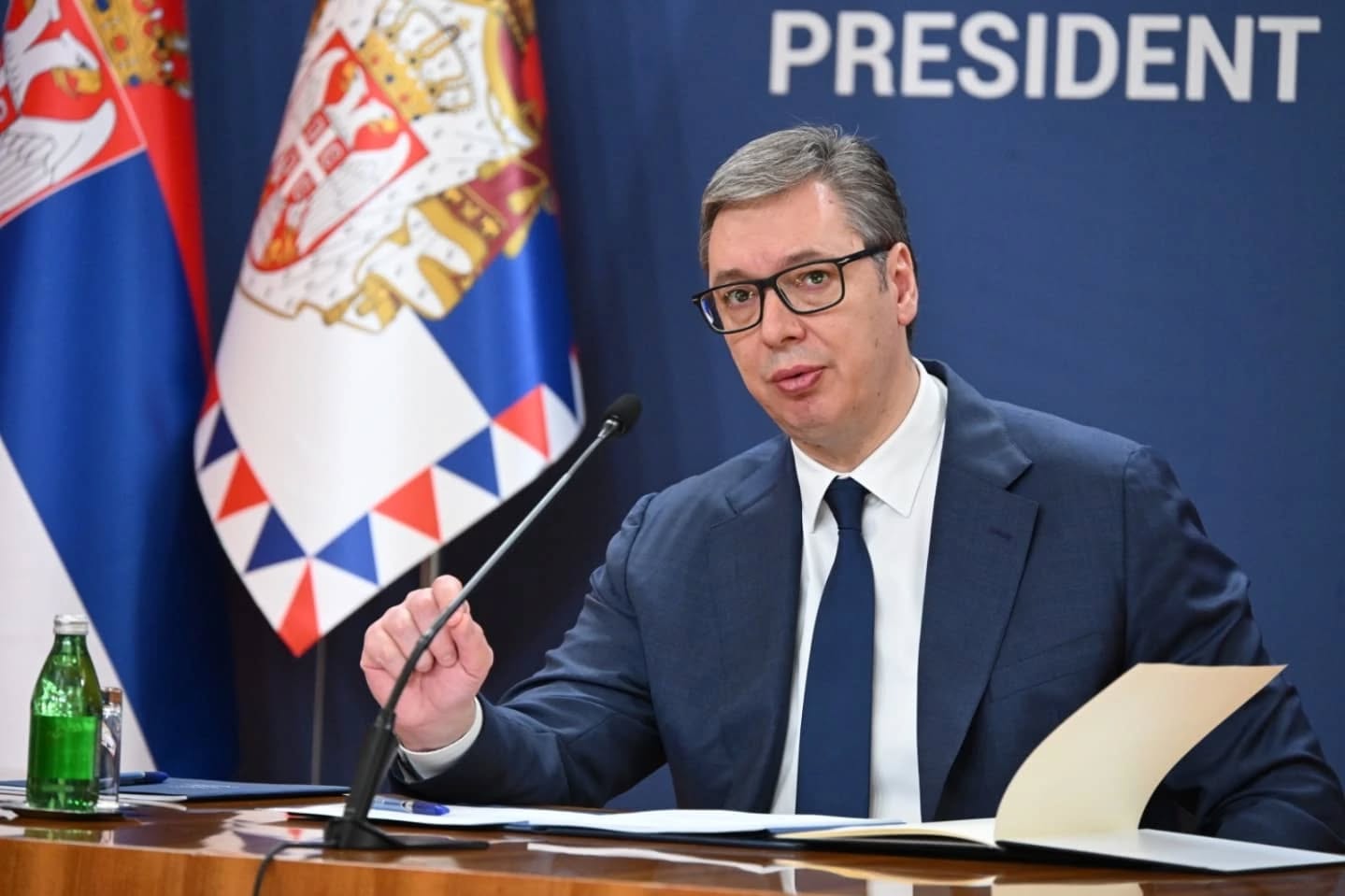 Vučić čitao podatke ruskog FSB-a i zaprijetio studentima