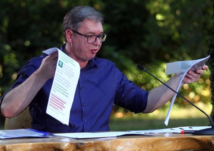 Vučić dao zanimljivu ponudu: Hoćete mi vidjeti leđa jer sam ustaša, peder...