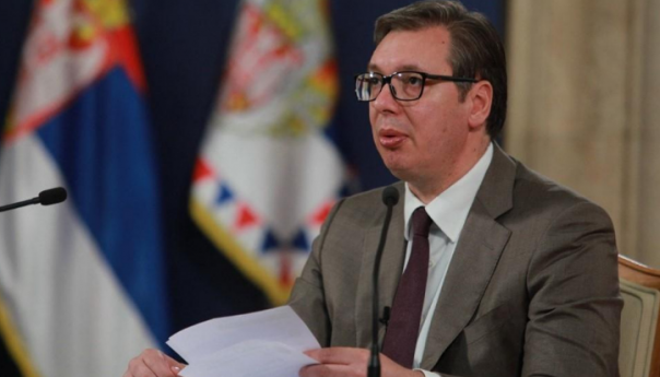 Vučić: Do 1. decembra odgođena odluka o zabrani uvoza ruske nafte u Srbiju
