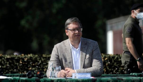 Vučić dobio dokument od Dodika i Cvijanović, uskoro sastanak u Beogradu