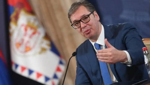 Vučić: Dogovor o registarskim tablicama je mala 'taktička pobjeda'