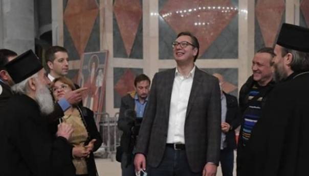 Vučić: Hram Svetog Save izgleda bolje i od Aja Sofije