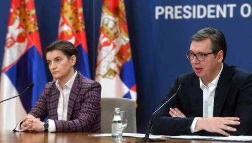 Vučić i Brnabić čestitali Kurban-bajram